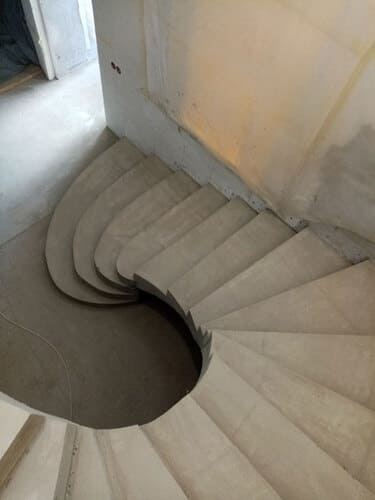 134